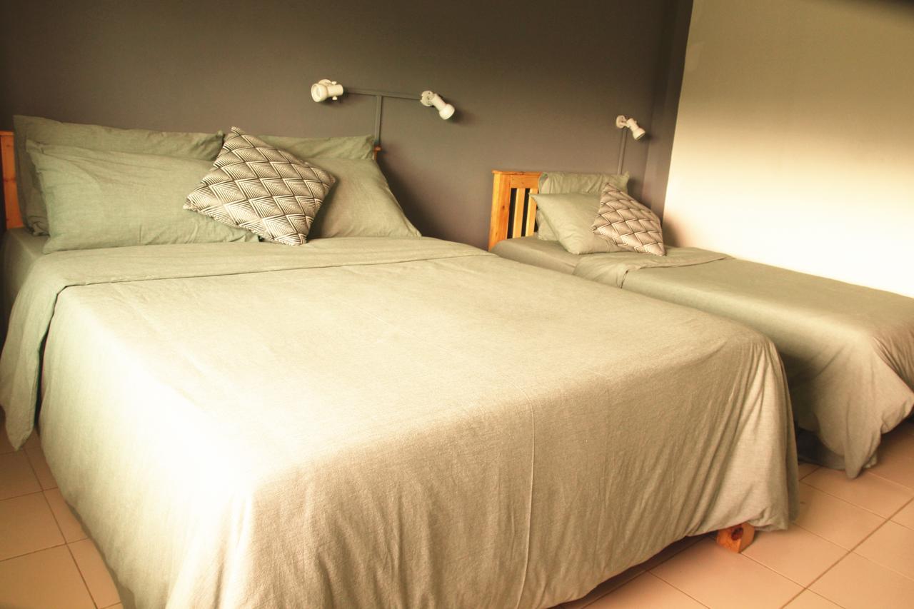 Rada Arak 79/4 Hostel Чиангмай Екстериор снимка