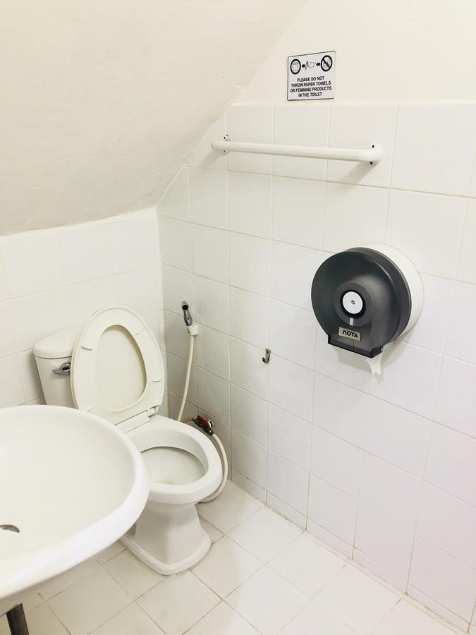 Rada Arak 79/4 Hostel Чиангмай Екстериор снимка