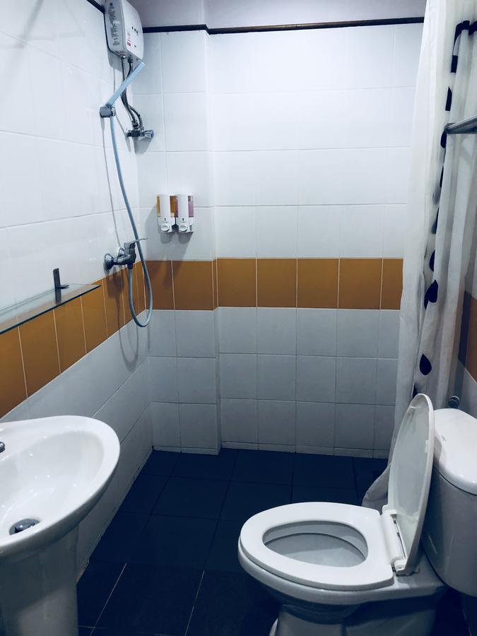 Rada Arak 79/4 Hostel Чиангмай Екстериор снимка